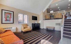 Studio 6 Suites Greenville, Sc - Haywood Mall